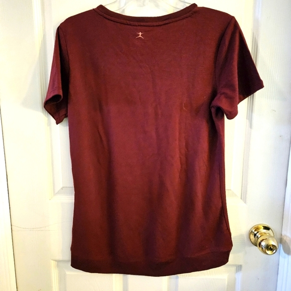 Danskin Maroon Crew Neck Knit Shirt Size Small - Picture 3 of 4